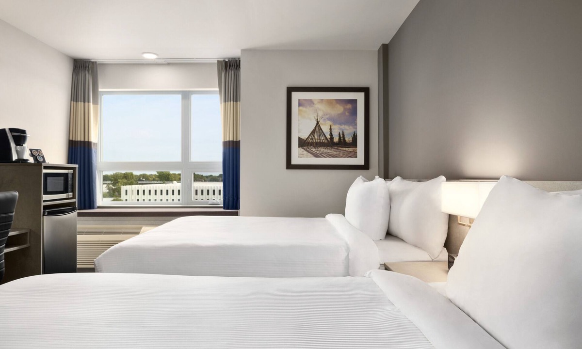Boisbriand Hotel | Microtel Inn & Suites By Wyndham Boisbriand
