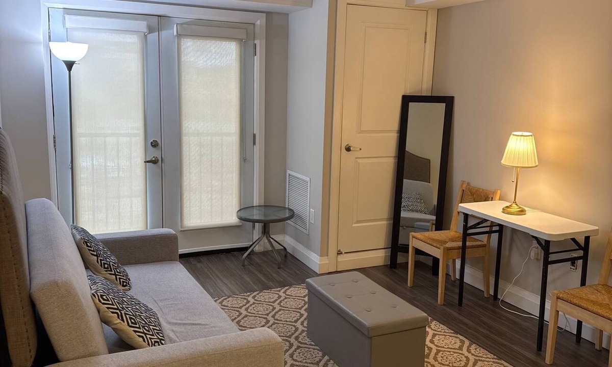 Halton Regional Municipality Apartment | Milton DT Appartment. Parking + WiFi + flexible cancellation