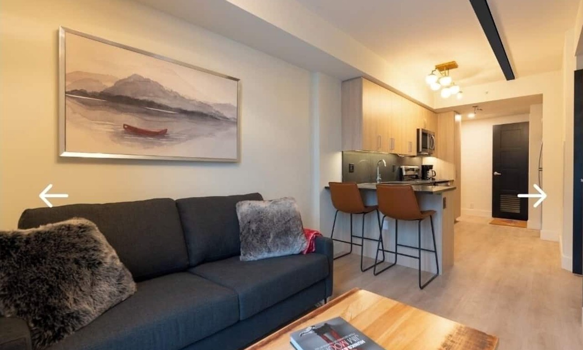 Waterloo Apartment | Modern 2-Bedroom Retreat Near Universities | Gym, Sauna & Theater