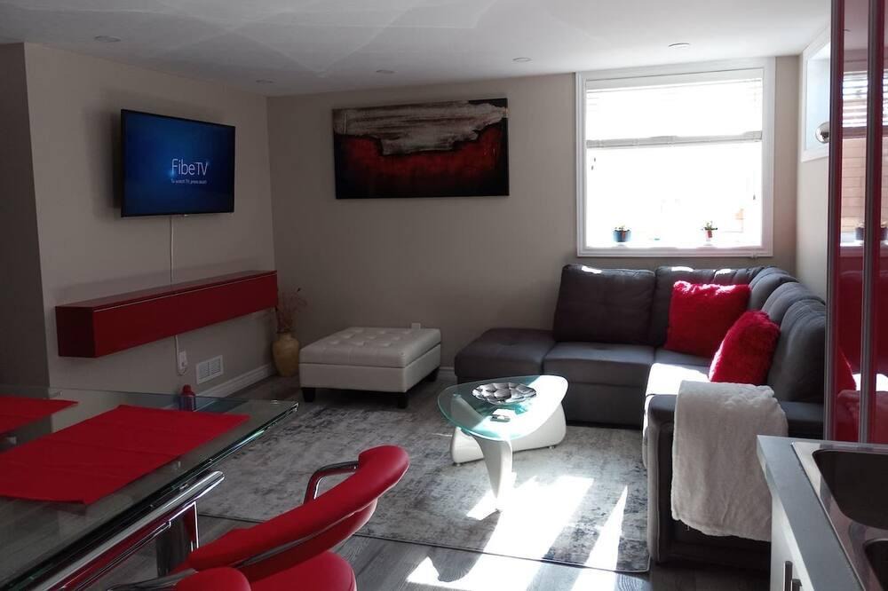 Cambridge House | Modern and Luxuries One Bedroom Apartment