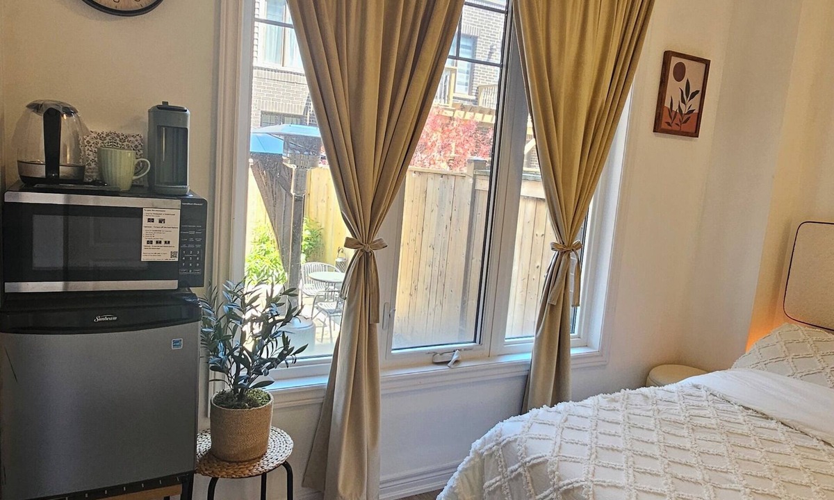Grimsby House | Modern Bedroom with Private Bathroom in Niagara Region