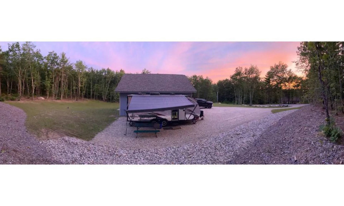 Raymond House | Modern camper getaway, in the Sebago Lakes Region!