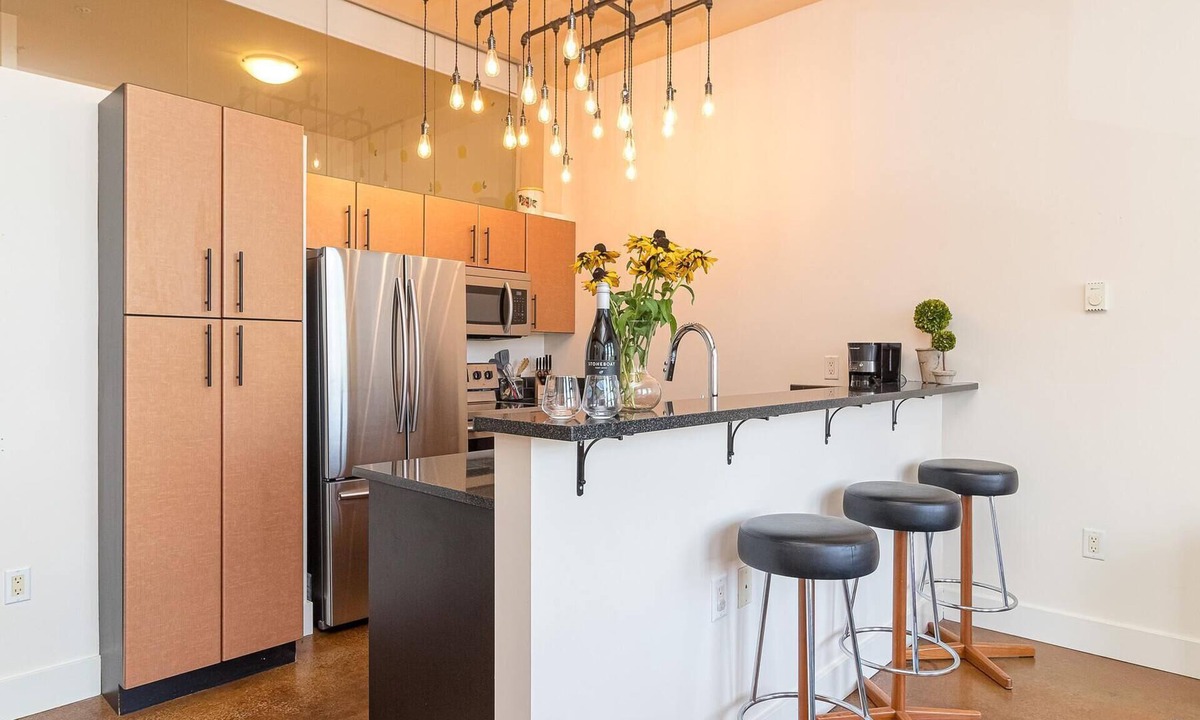 Downtown Victoria Condo | Modern Heritage Studio with Murphy Bed