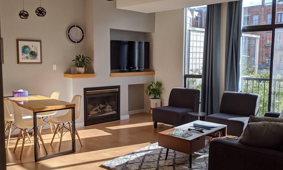 Downtown Victoria Condo | Modern Waterfront Sanctuary with Home Office