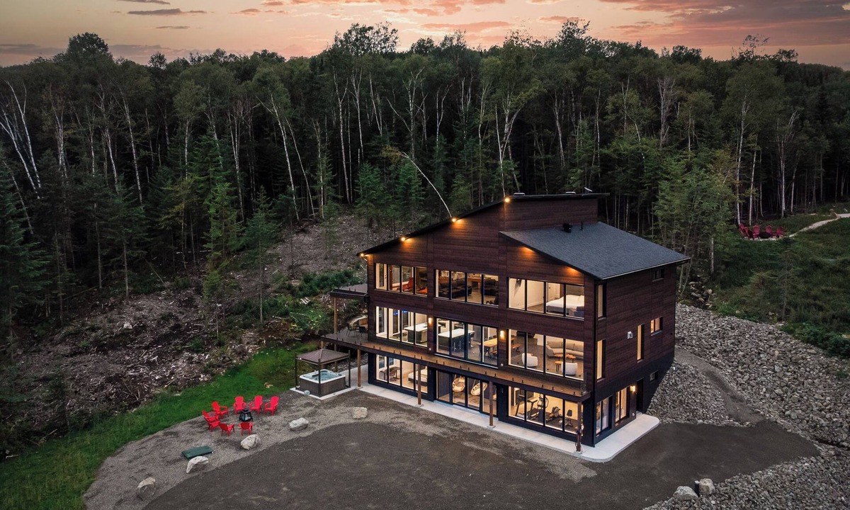 Baie-St-Paul Ski Chalet | Modernity and comfort in the heart of Charlevoix nature!