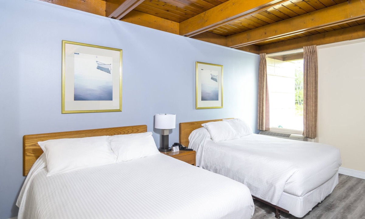 Grand Falls - Windsor Hotel | Mount Peyton Resort and Conference Centre