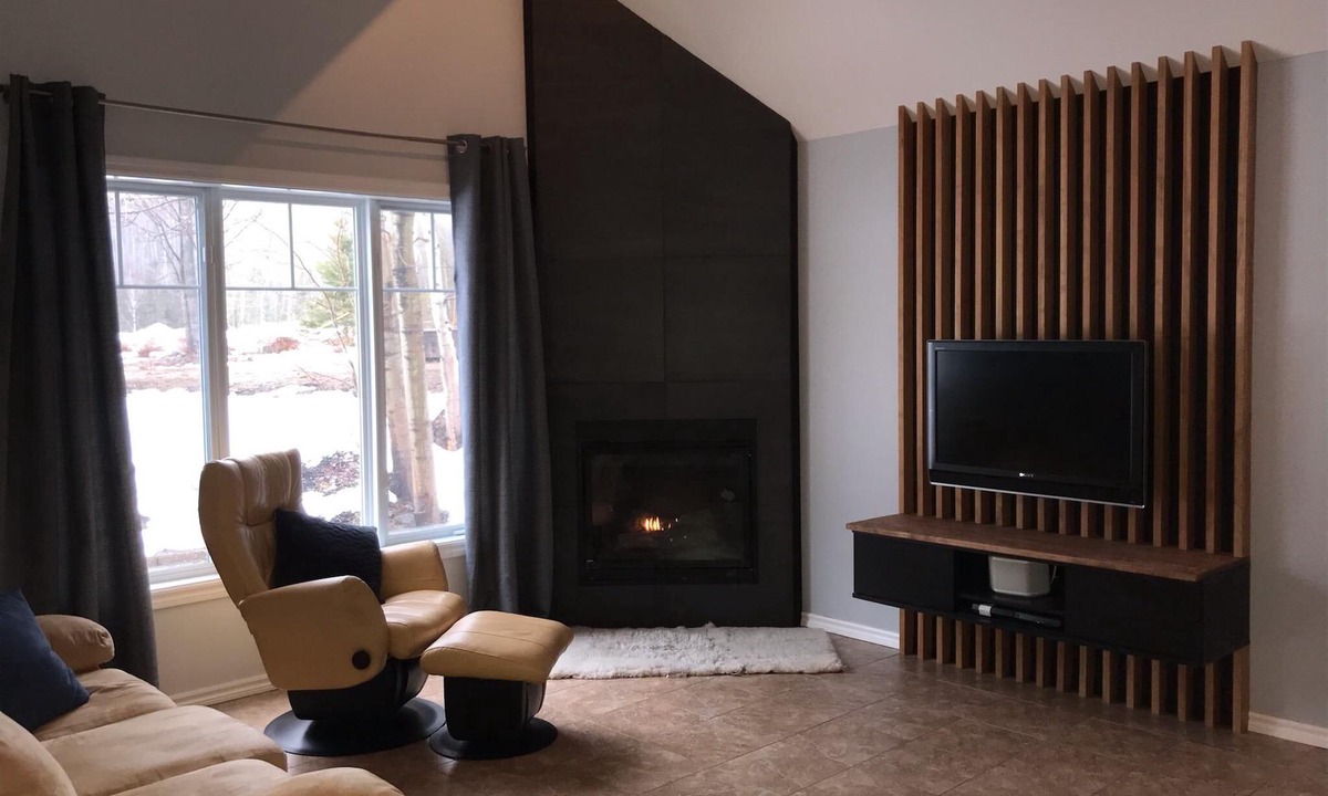 L'Anse-Saint-Jean Cottage | Mountain Cottage on Mont Edouard, ski in ski out, great hiking and mtn biking