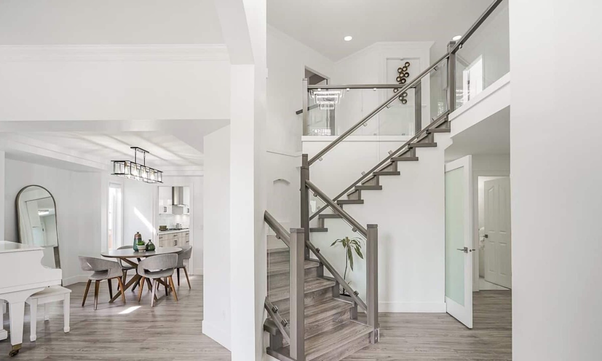 East Newton North House | NEW Beautiful Chimney Hill Home in Surrey BC Pet Friendly