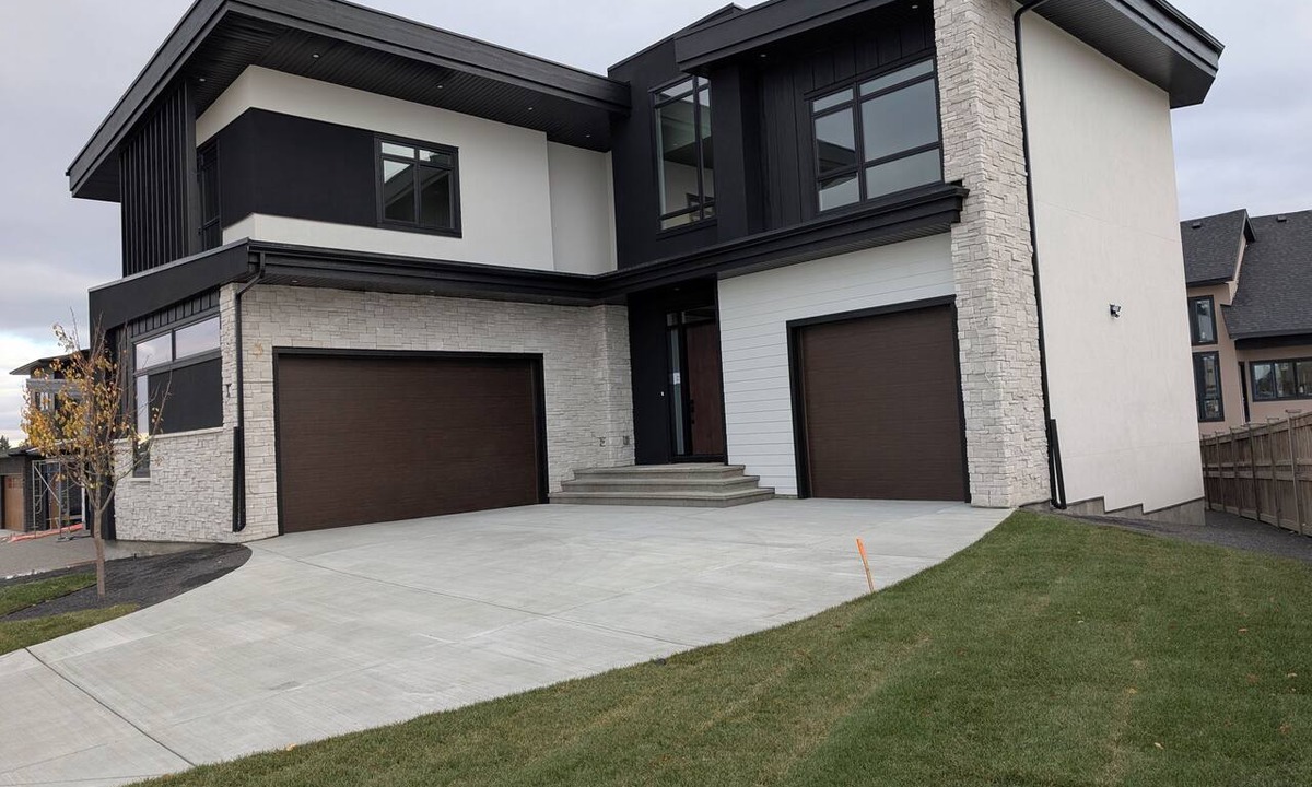 Northwest Calgary Apartment | New Cozy 2 Bedrooms Basement Apartment