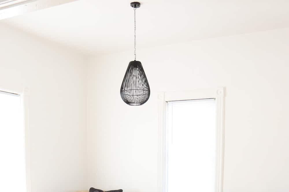 Delta House | Newly Renovated 1890's Gem