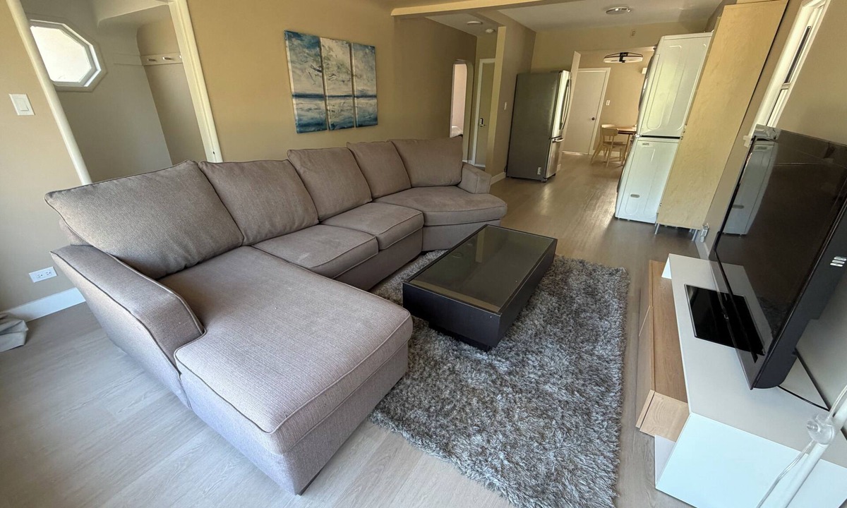 Renfrew-Collingwood House | Newly renovated house in the heart of Vancouver!