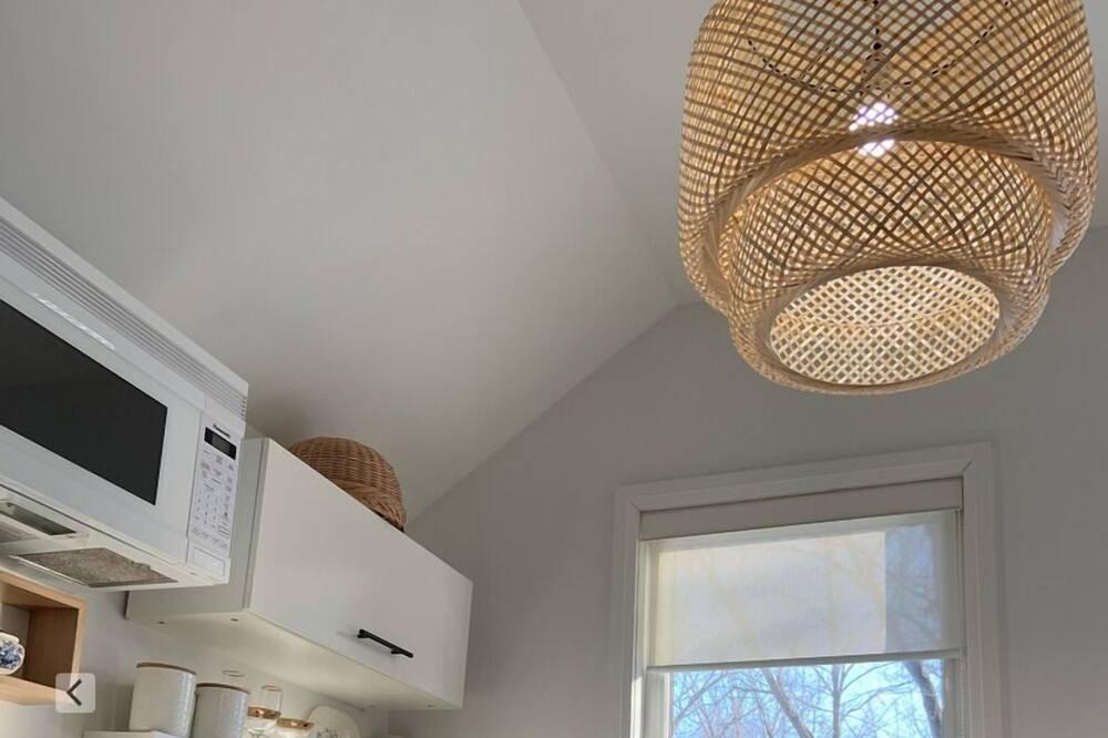 Wainfleet Apartment | Niagara's South Coast Guest House On 10 Acres Wooded Property.