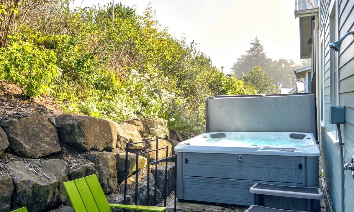 Seabrook House | Ocean-View Home- Chefs Kitchen, Private Hot Tub, Dog Friendly, Double Patio