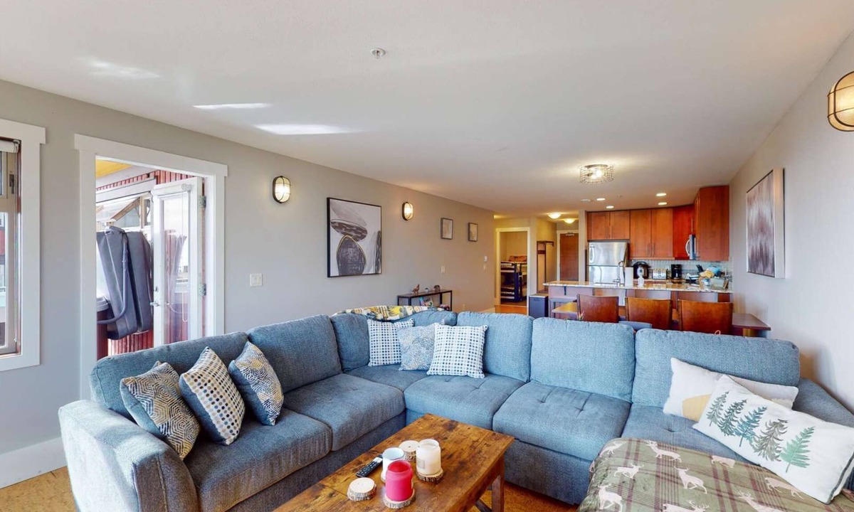 Big White Ski Resort Condo | Okanagan - Raven 107