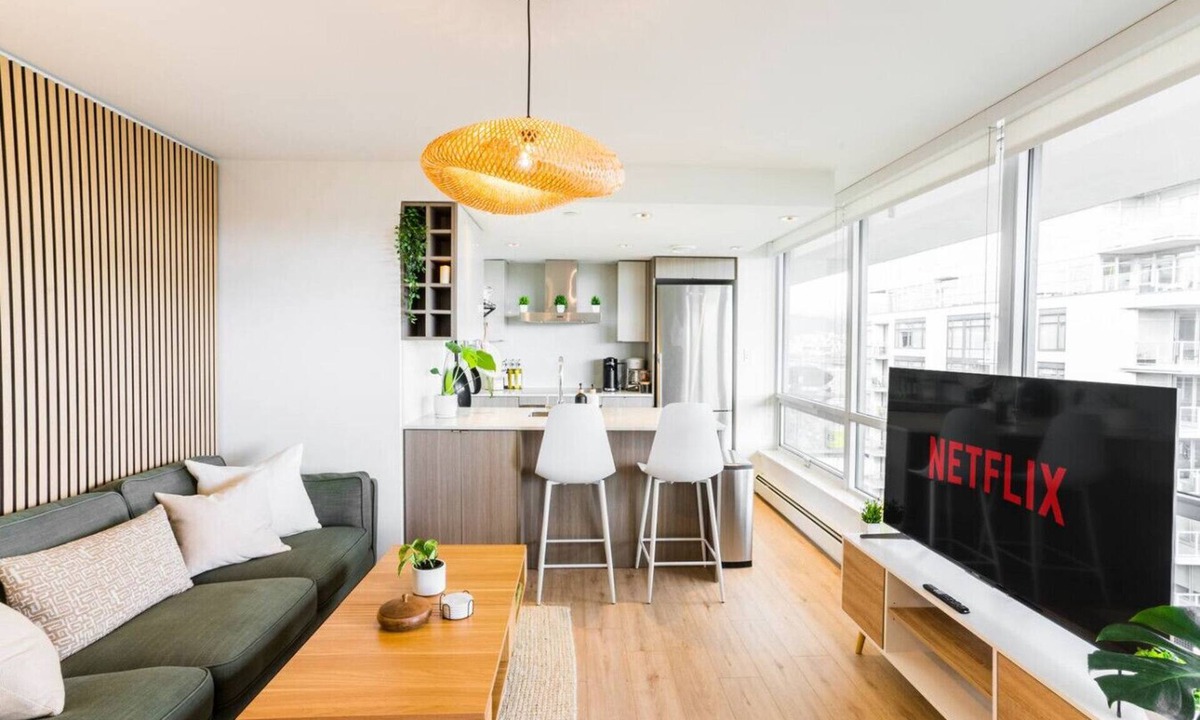 Southeast False Creek Apartment | Olympic Village Oasis |Downtown Van |Free Parking