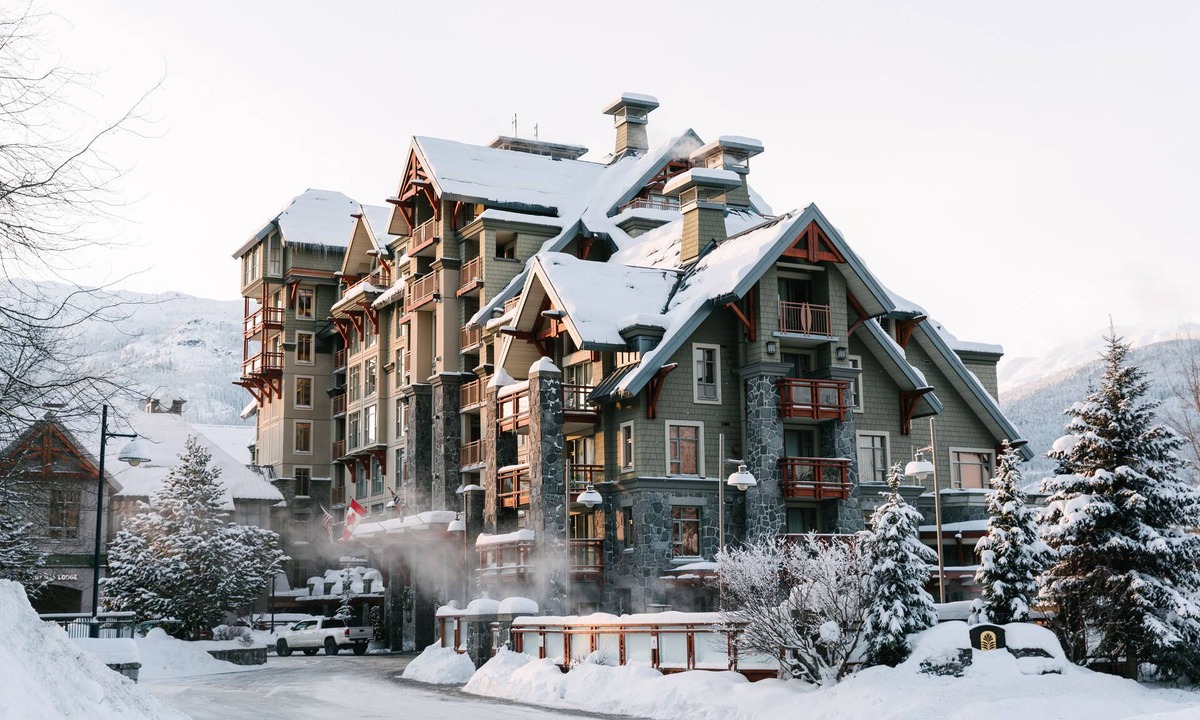 Whistler Village Hotel | Pan Pacific Whistler Village Centre