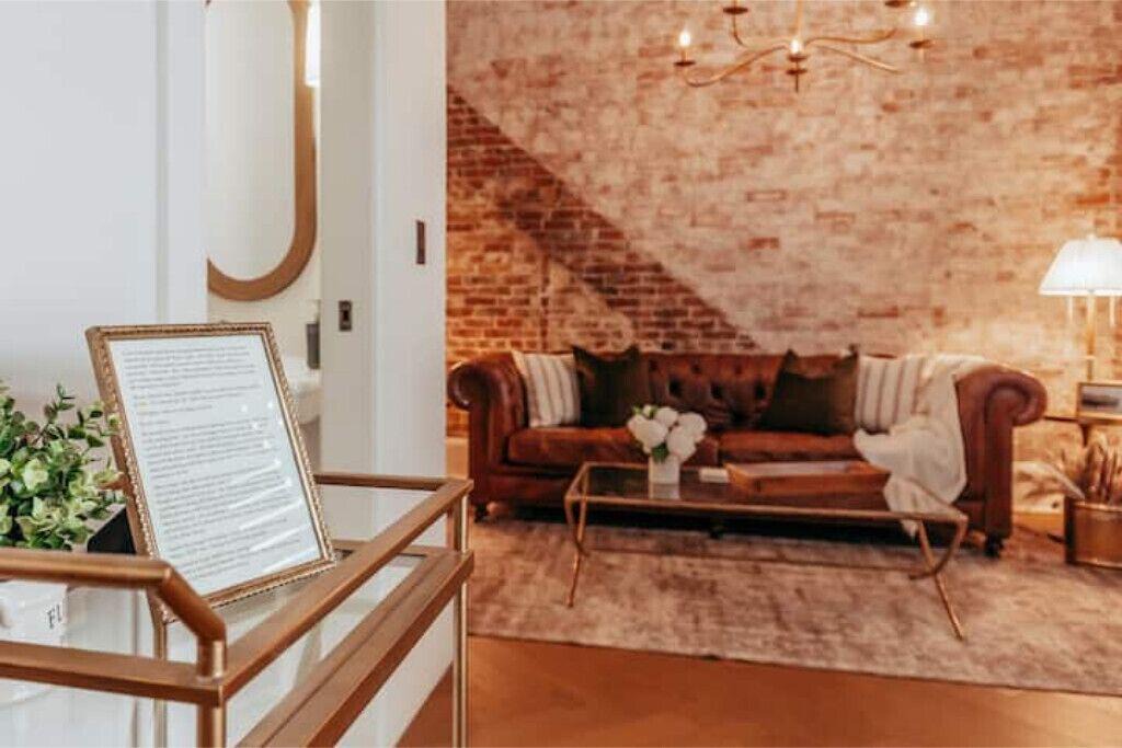 Yarmouth Apartment | Parisian Harbour: Elegance and luxury by the sea