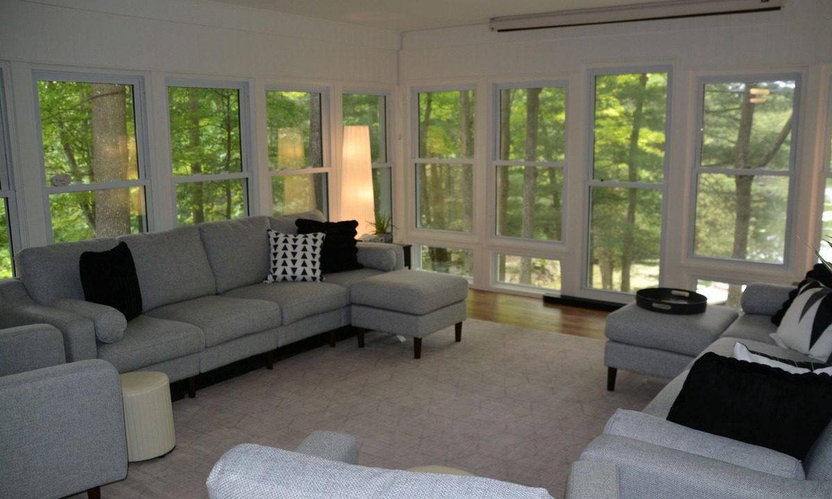 Tay Valley Cottage | Peaceful & Private Cottage on Horseshoe Bay