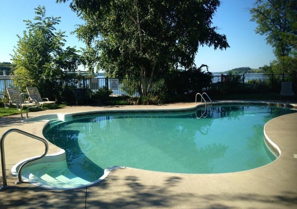 Otonabee-South Monaghan Cottage | Perfect Family Getaway: Lakeside Cottages with Pool Access & Outdoor Adventures