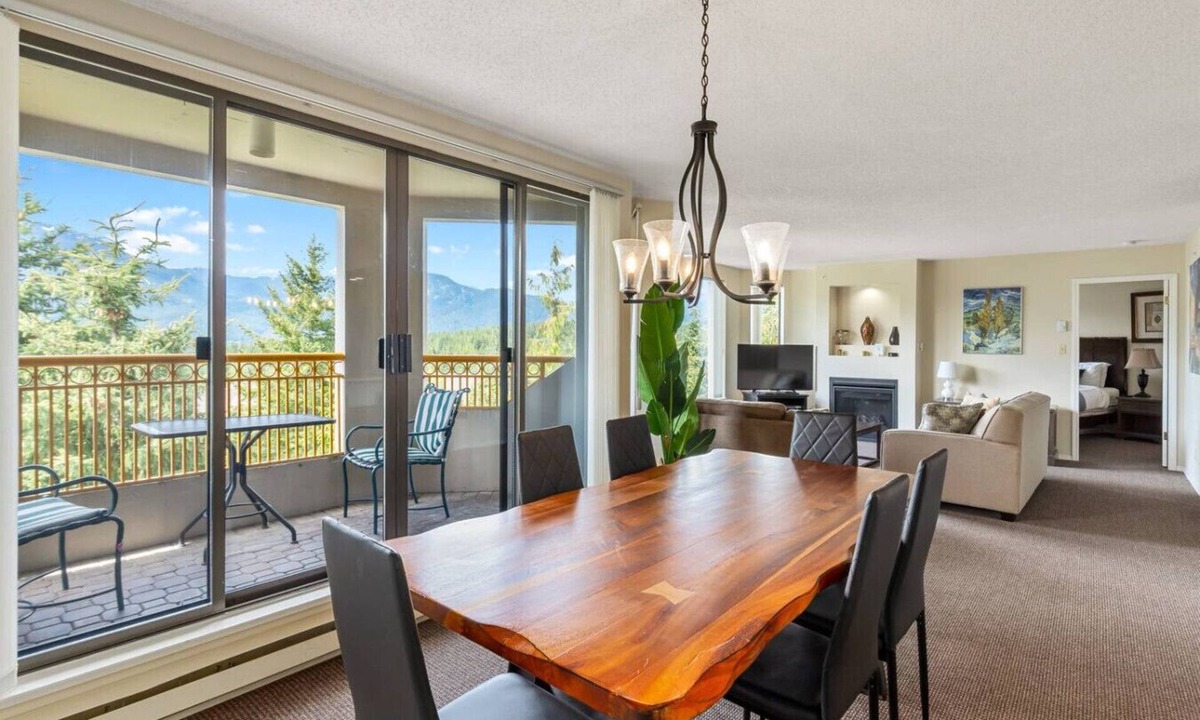 Upper Village Apartment | Prime Ski-in/out 2BR - Pool, HT, Sauna, EV Charger