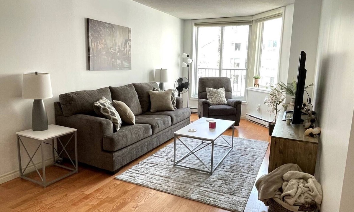 South End Condo | Prime Waterfront Condo - Live like a local