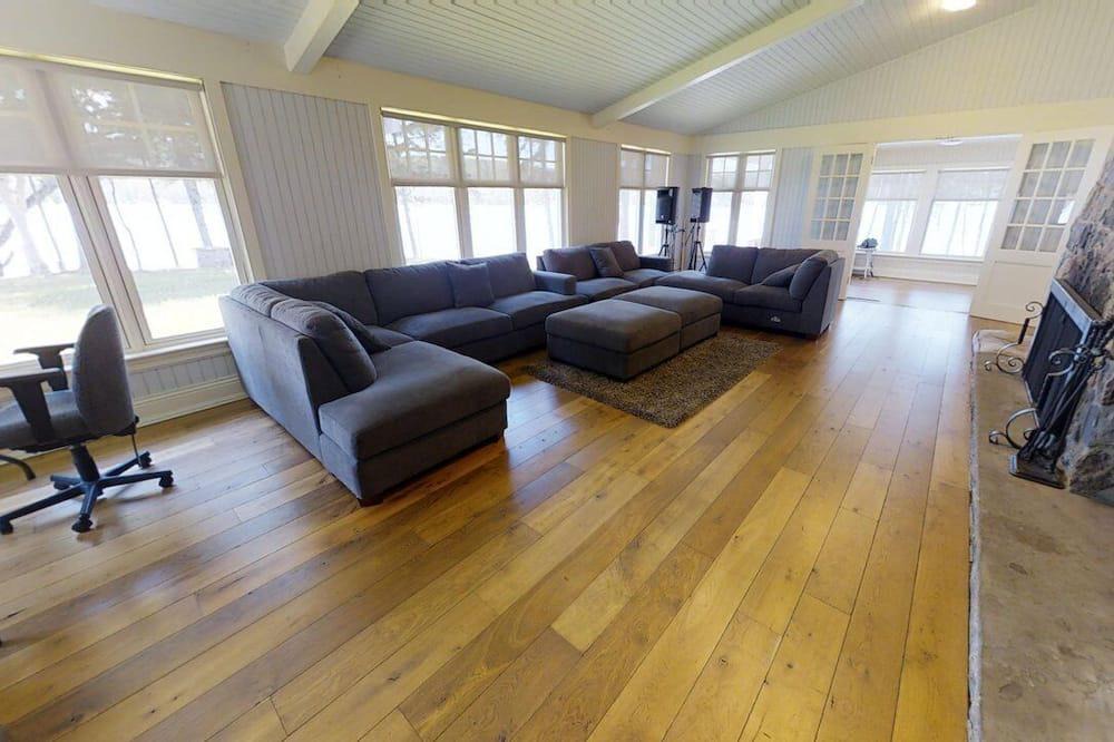 Cayamant House | Private-Gated-Luxuary Resort - 1600' waterfront - Sleeps up to 40 guests