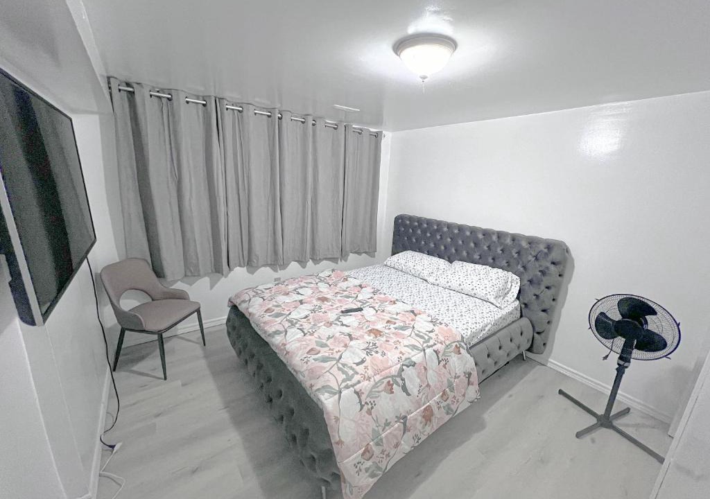 Malton House | Private Room Near Airport D5
