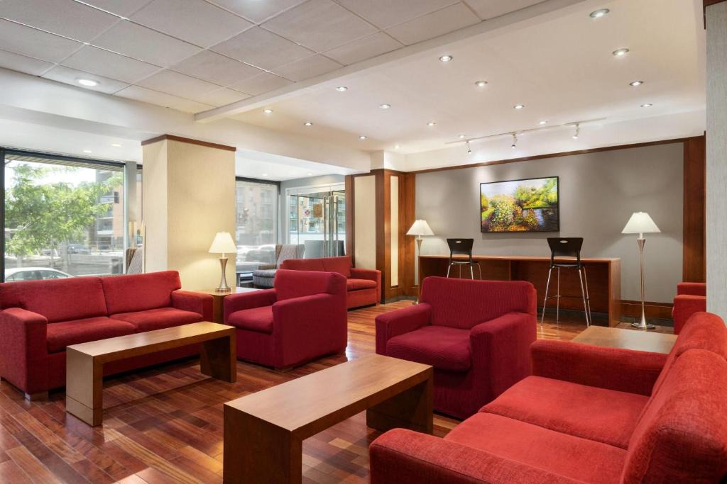 Cote-Des-Neiges—Notre-Dame-De-Grace Hotel | Ramada Plaza by Wyndham Montreal