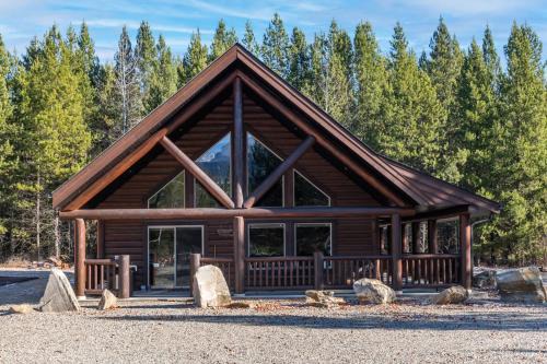 Valemount House | Raven Cabin