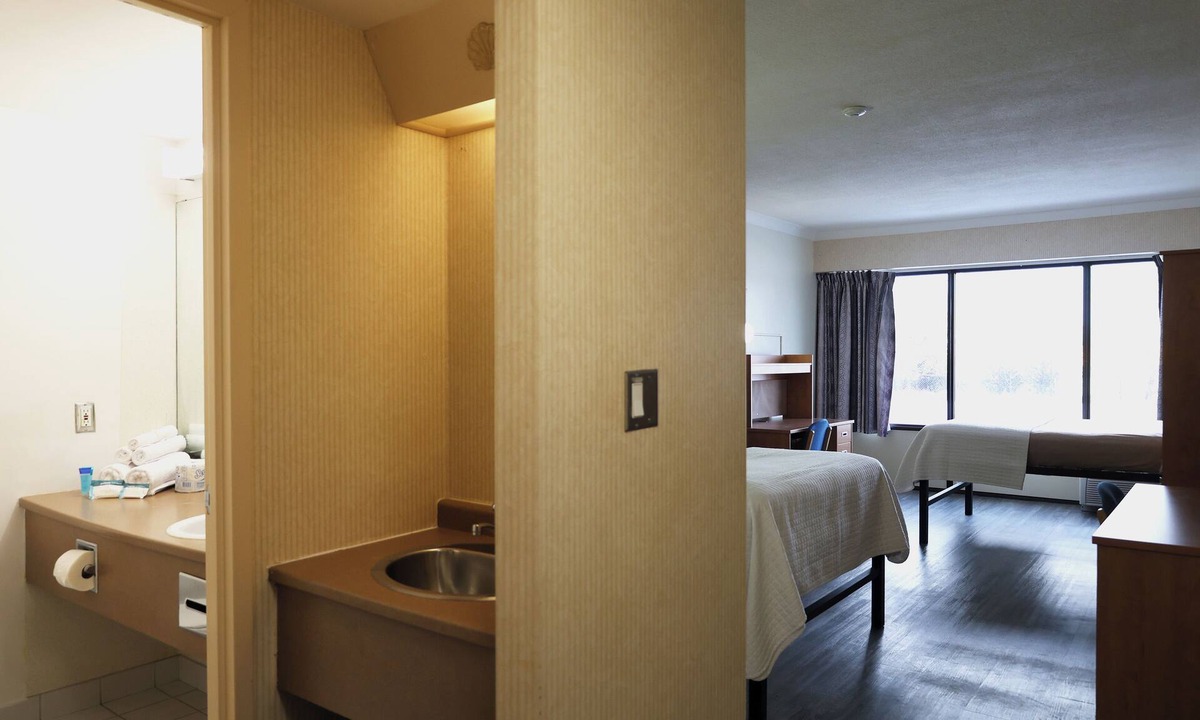 Sarnia Hotel | Residence & Conference Centre - Sarnia