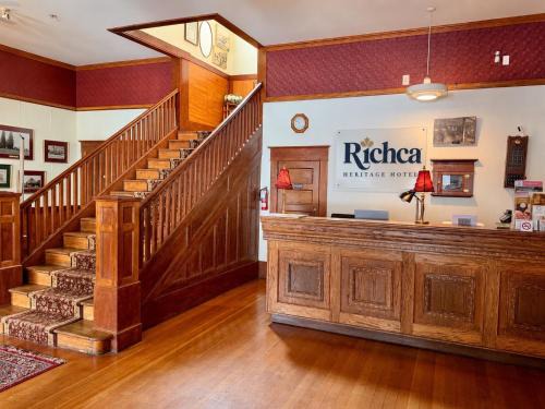 Chilliwack Proper Village West Hotel | Richca Heritage Hotel
