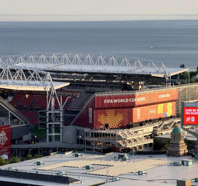 Niagara House | Rooftop World Cup Suite - BMO Field View, MAJOR INTERNATIONAL SPORTING EVENT Fan Fest, CN Tower & Lakeshore