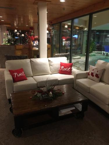 Thornbury Resort | Royal Harbour Resort