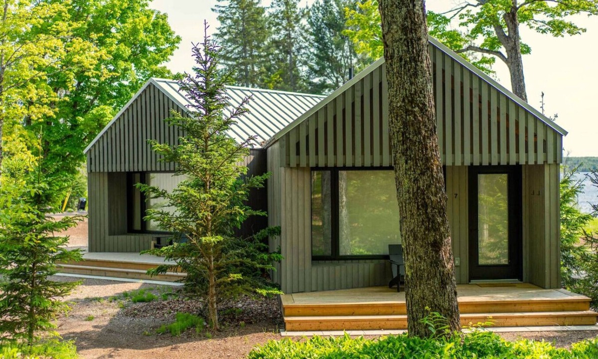 Algonquin Highlands Cabin | Sauna Trail Hideaway at Dimensions | Cabin Seven | Breakfast Included