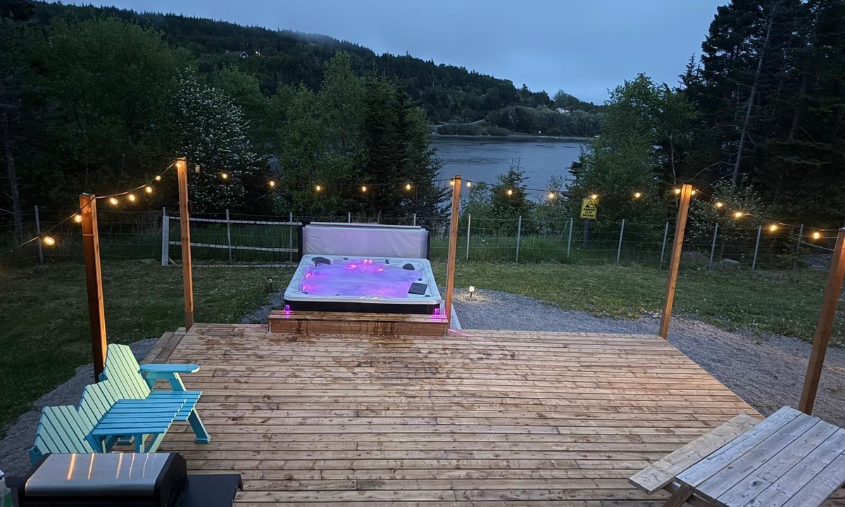 Milton House | Seaside villa w/beach, waterfall, firepit, hot tub.