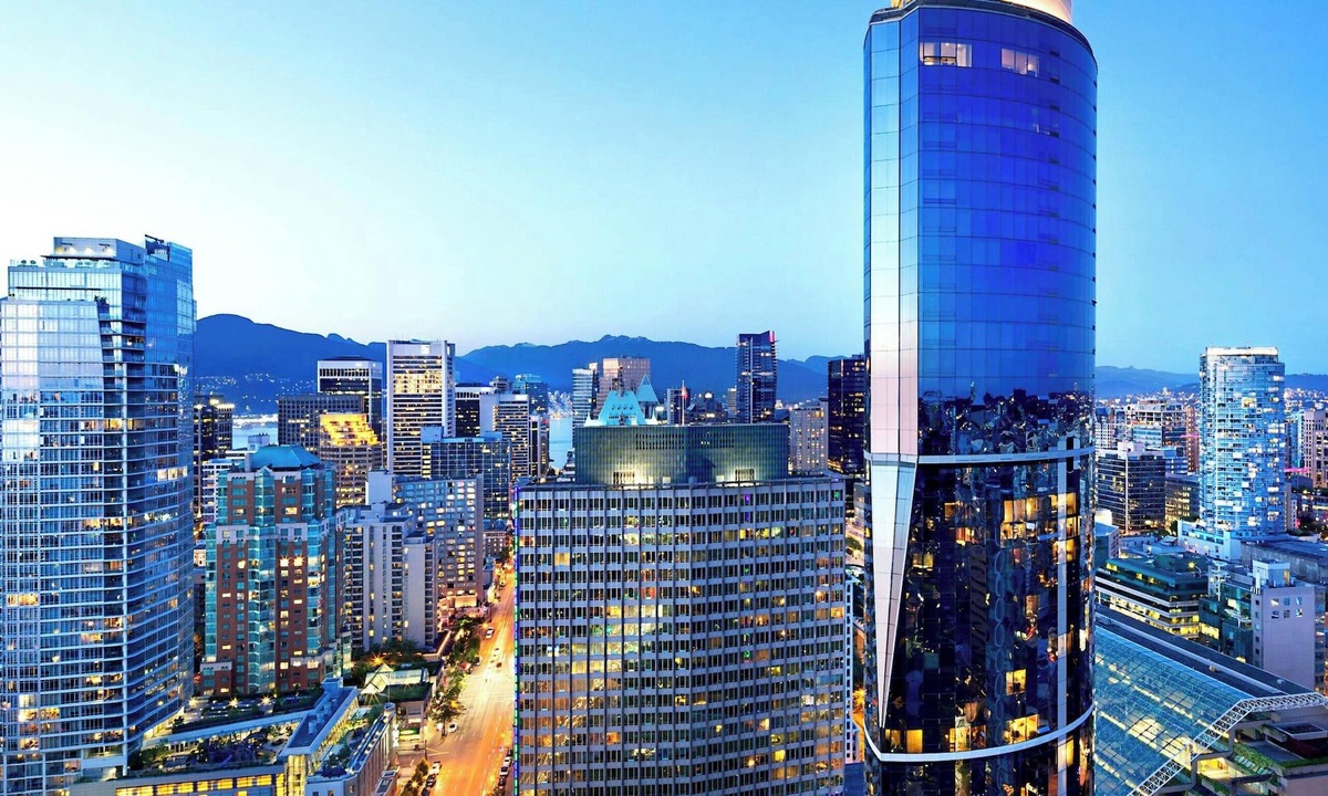 Downtown Vancouver Hotel | Sheraton Vancouver Wall Centre