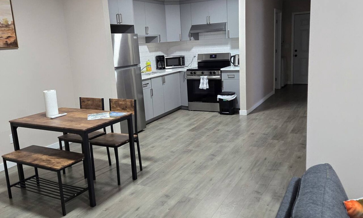 Okanagan-Similkameen Cabin | Similkameen Sunset Suite