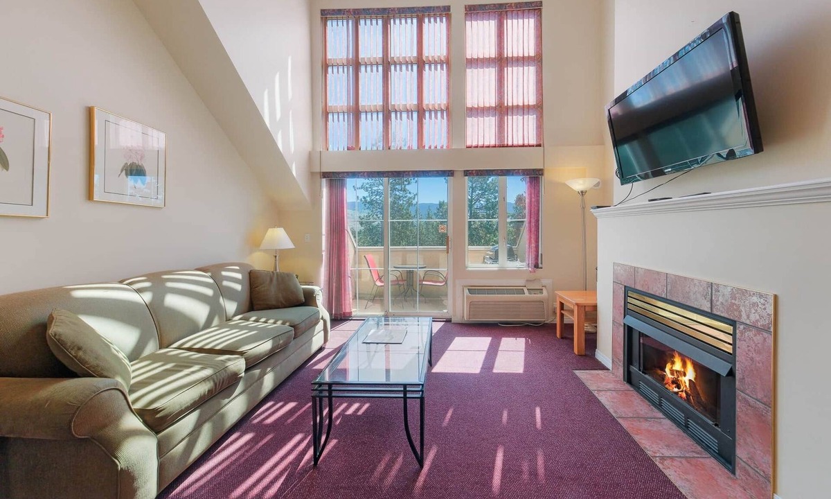 Quail Ridge Apartment | Sky Loft - 304