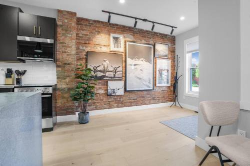 Chatham-Kent Apartment | Sleek Brand New 1 Bedroom Condo - Downtown Luxury!