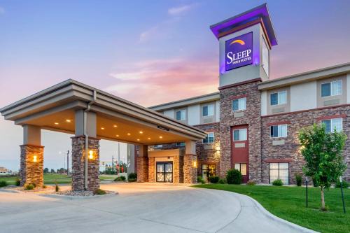 Devils Lake Hotel | Sleep Inn & Suites Devils Lake