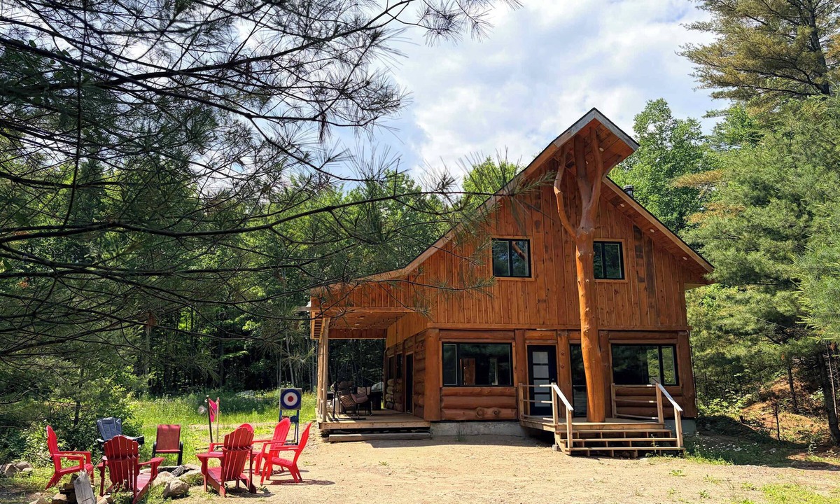 Argenteuil Regional County Municipality Ski Chalet | Spa & Near the Lake | Chalet de L'Artisan