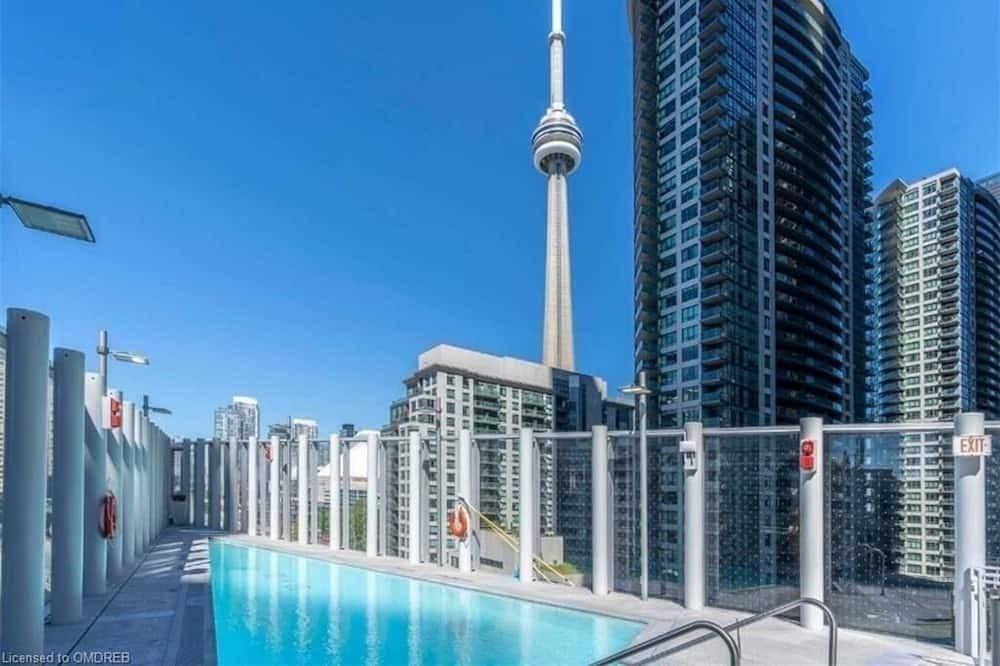 Central Waterfront Condo | Spacious Luxury 1 bedroom Condo in Harbourfront Downtown Toronto