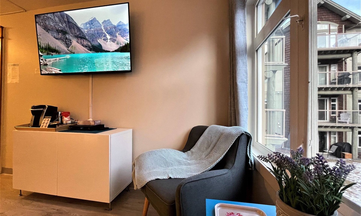 Canmore Condo | Spacious, Modern Hotel Room on Second Floor/1 assigned indoor parking stall, AC