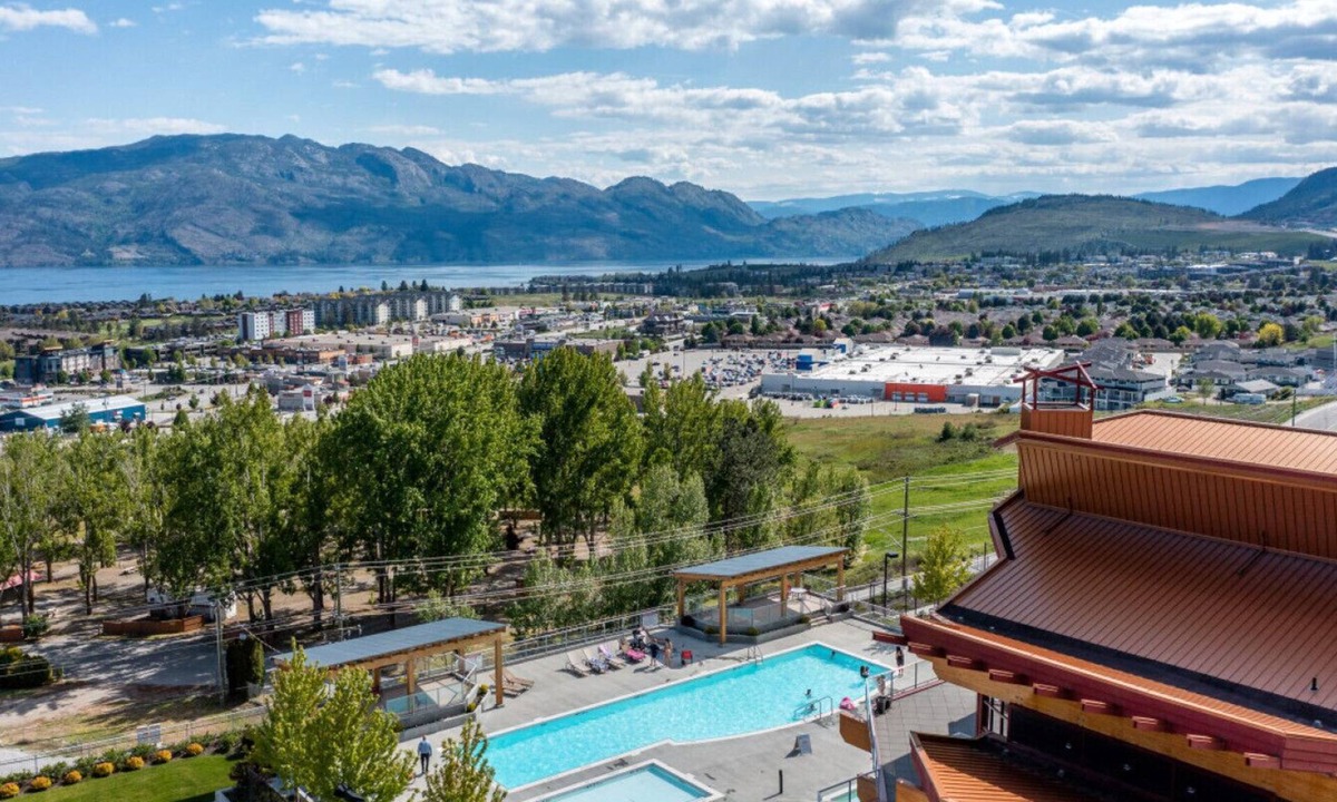 Central Okanagan Apartment | Spectacular View 1 Bdrm in Amenity Filled Resort #202