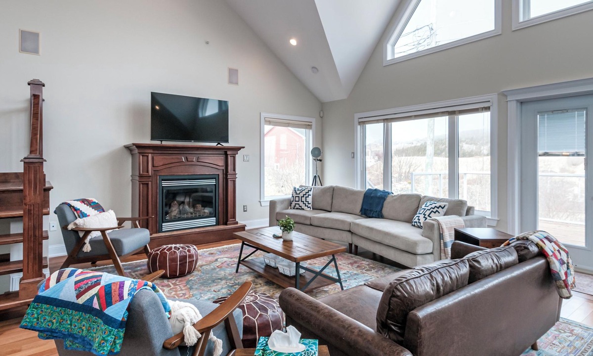 Quidi Vidi House | Stunning 3BR Executive Home with Scenic Views