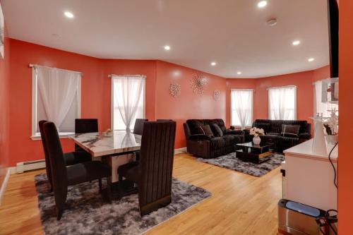 Milton Apartment | Stylish and Comfortable 3Bed 2Bath