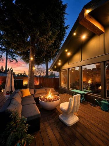 Metro Vancouver Regional District House | Sunny 3-Bedroom Ground Floor Suite, Tsawwassen