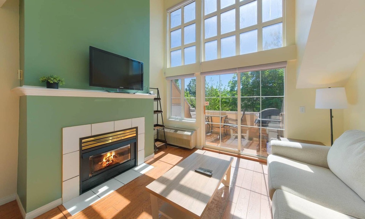 Quail Ridge Apartment | Sunshine Loft - 313