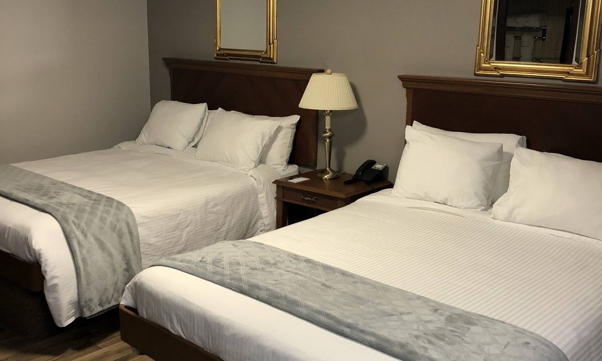 Ruthven Hotel | Talbot Trail Inn & Suites