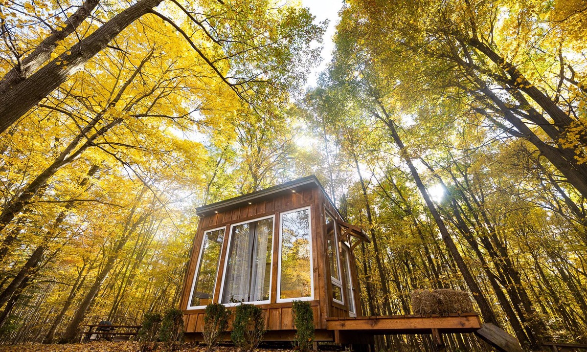 Middlesex Centre Cabin | The Adler Cabin at Fernwood Hills